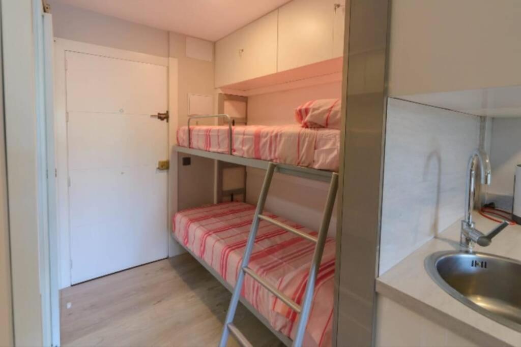 Apartamento 215. Primera Linea De Playa. Benalmádena Exterior foto