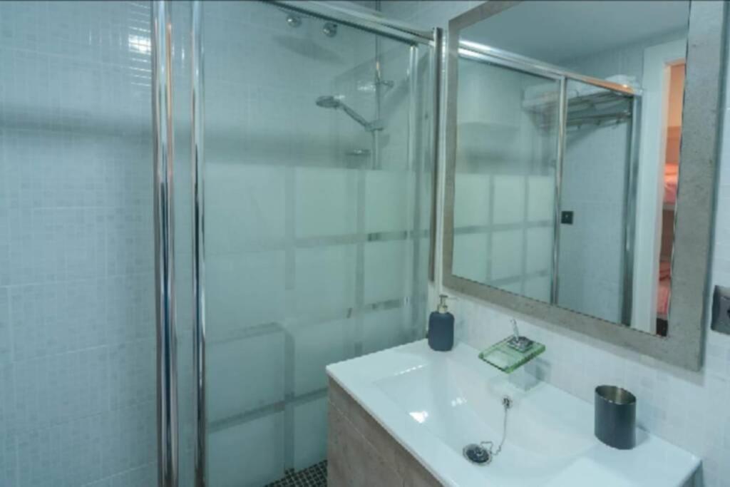 Apartamento 215. Primera Linea De Playa. Benalmádena Exterior foto